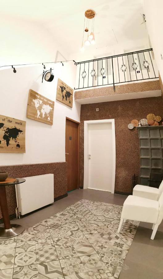 Pension Foehrenhain Герасдорф-бай-Вин Экстерьер фото